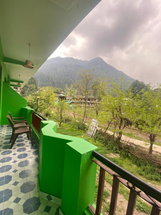 Hotel The Royal Orchard Kasol Exterior foto