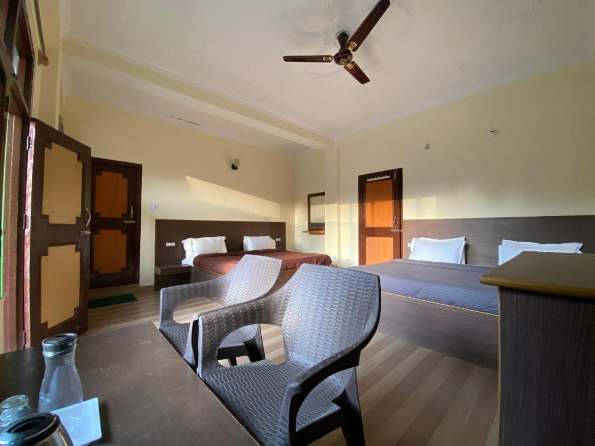 Hotel The Royal Orchard Kasol Exterior foto